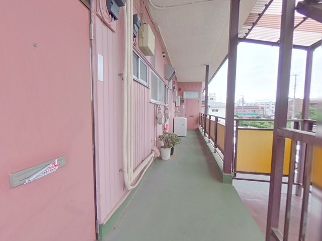泉荘 共用廊下