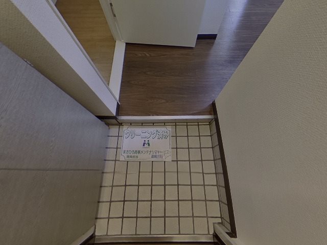 あさかハイツ 玄関