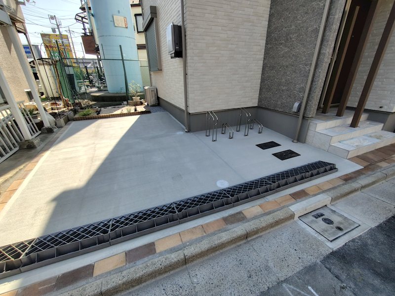 アンシャンテ 駐車場